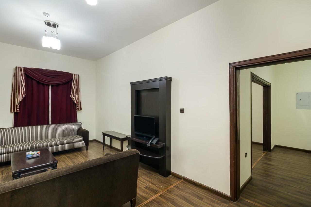 Oyo 124 Dome Hotel Suites Al Orouba Riaad Buitenkant foto